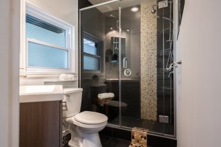 Ensuite bathroom