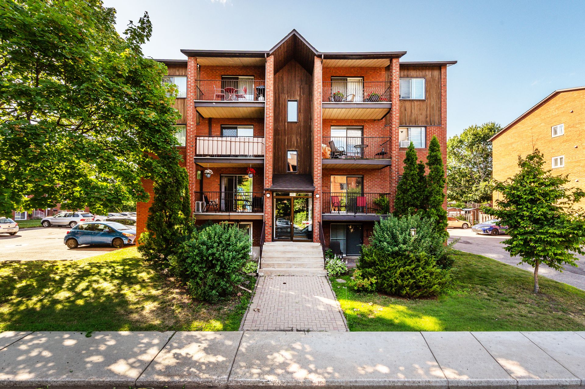 #202 - 3571 Rue Charles-Daoust