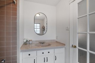 Ensuite bathroom