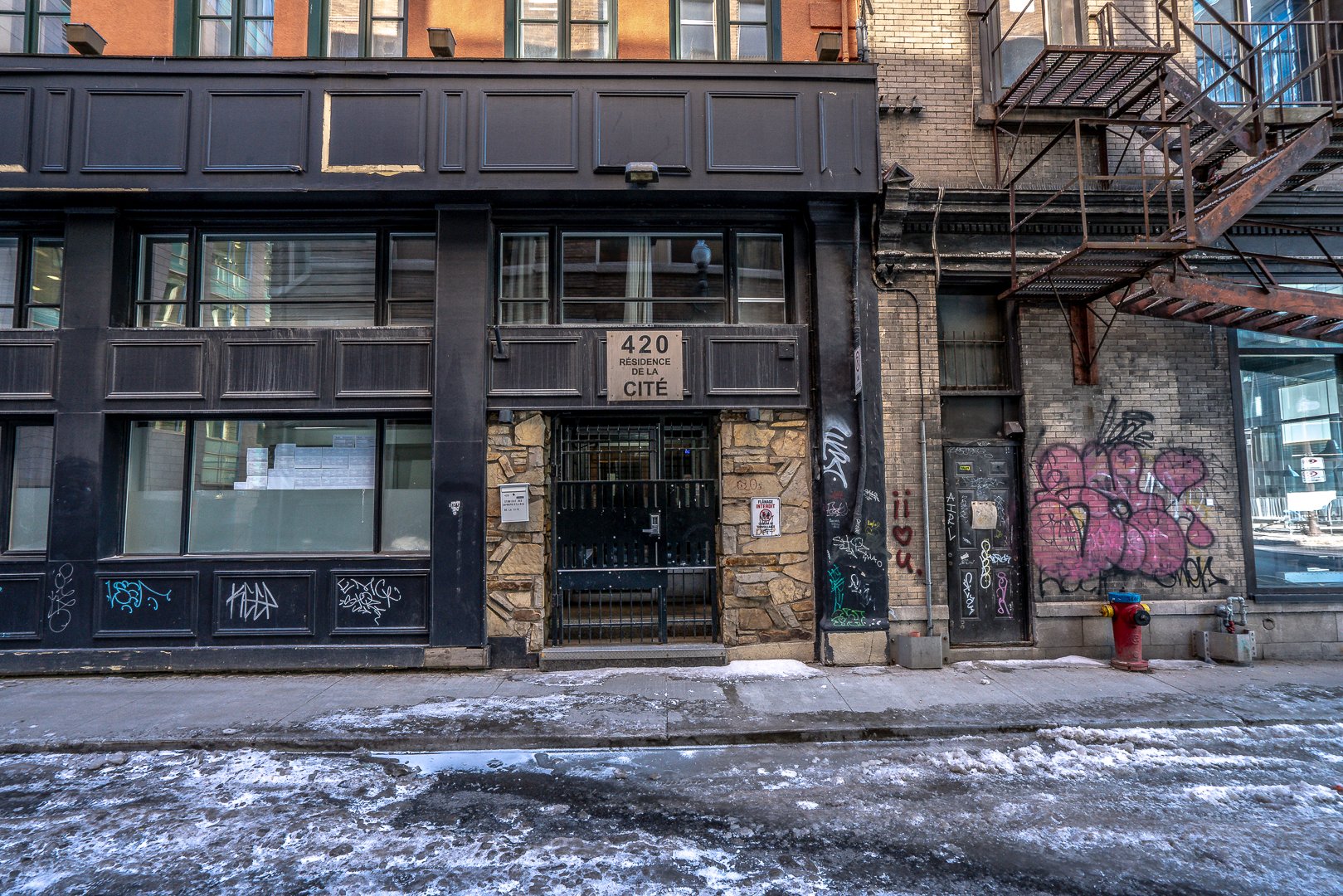 #203 - 420 Rue de la Cité
