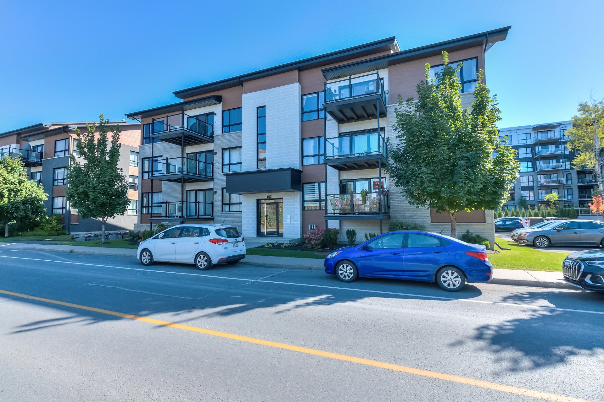 #101 - 4280 Rue Bernard-Hubert