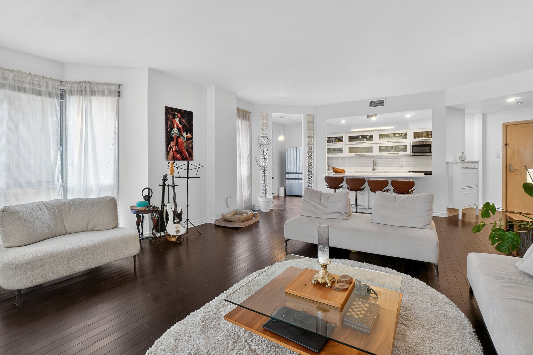 #105 - 600 Rue de la Montagne