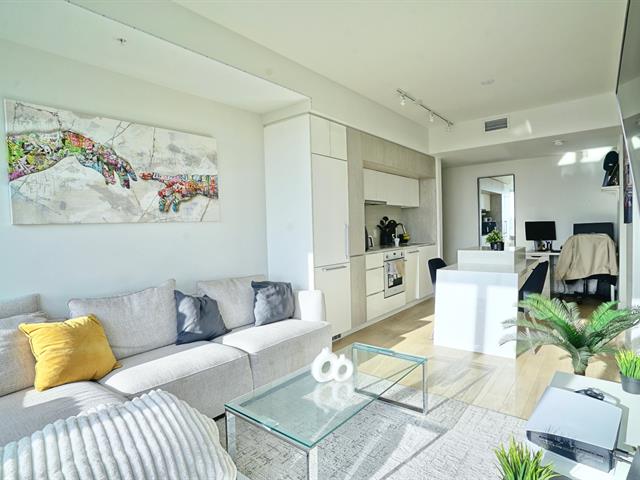 #1912 - 1288 Rue St-Antoine O.