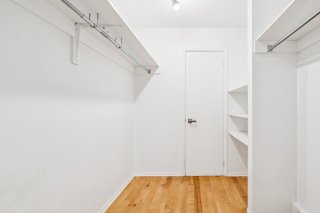 Walk-in closet