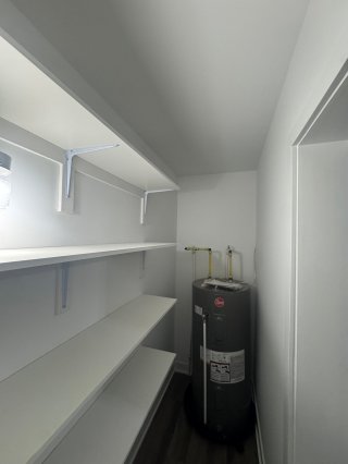 Walk-in closet