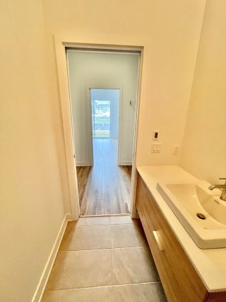 Salle de bains attenante à la CCP