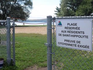 Accès au plan d'eau
