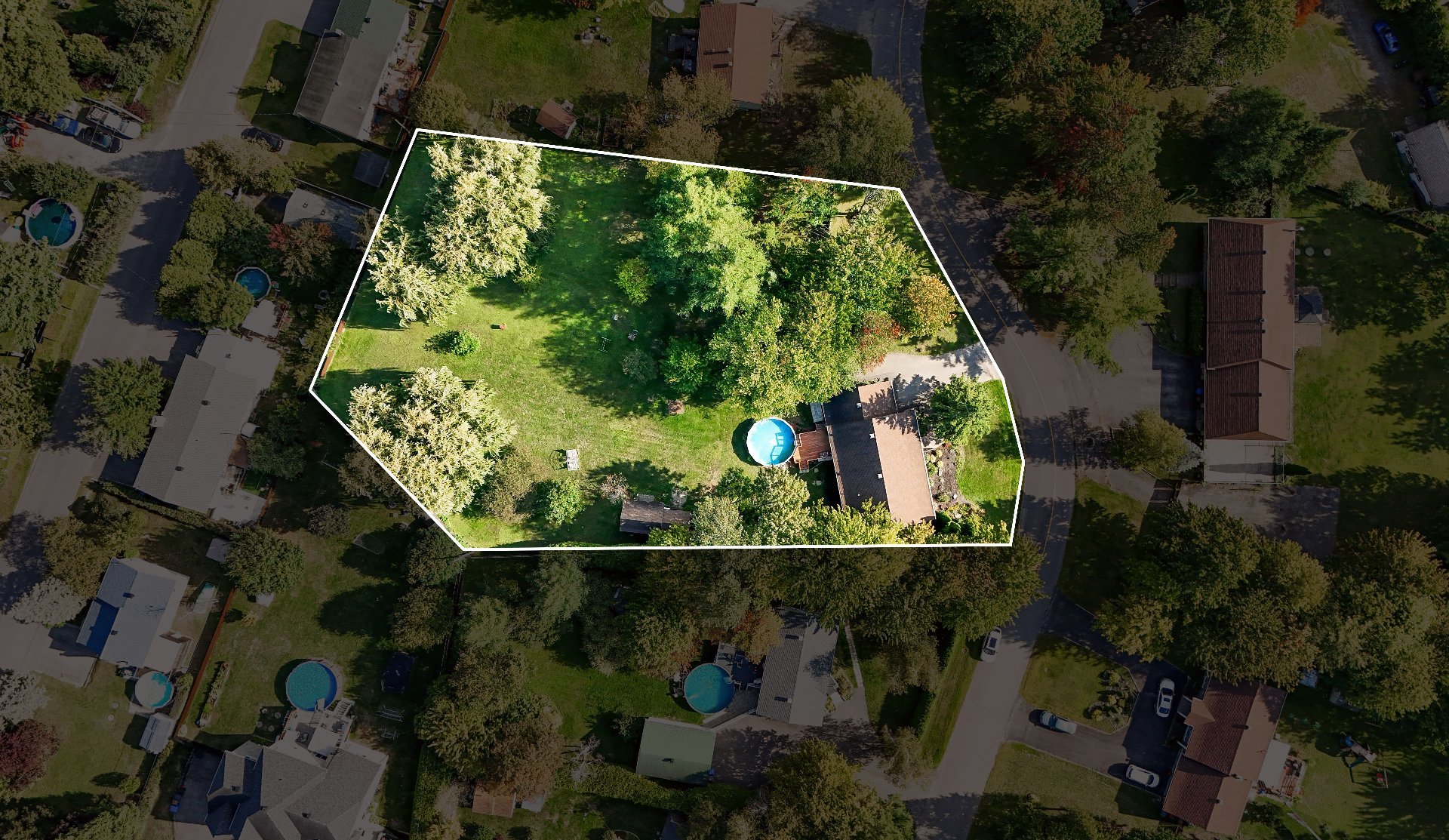 3895Z Rue Télesphore