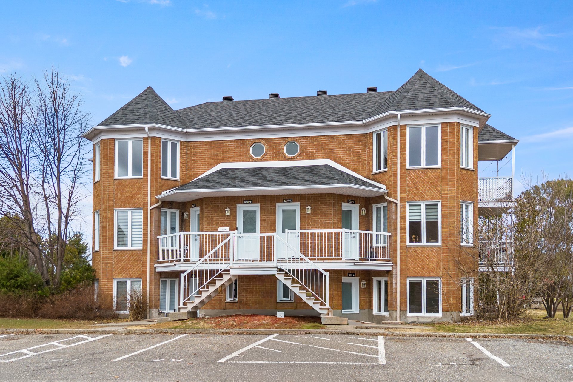 #F - 1037 Rue de la Prairie