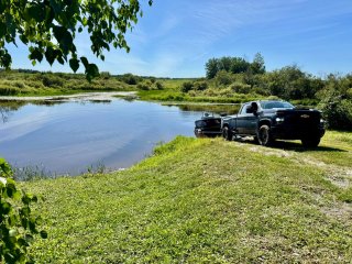 Accès au plan d'eau
