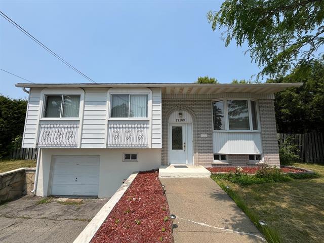 17109 Boul. Brunswick