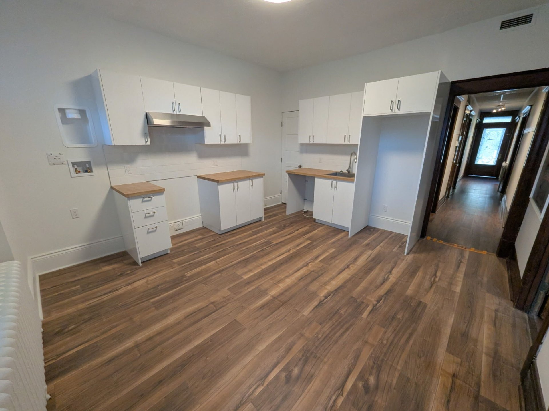 8329 Rue St-Denis