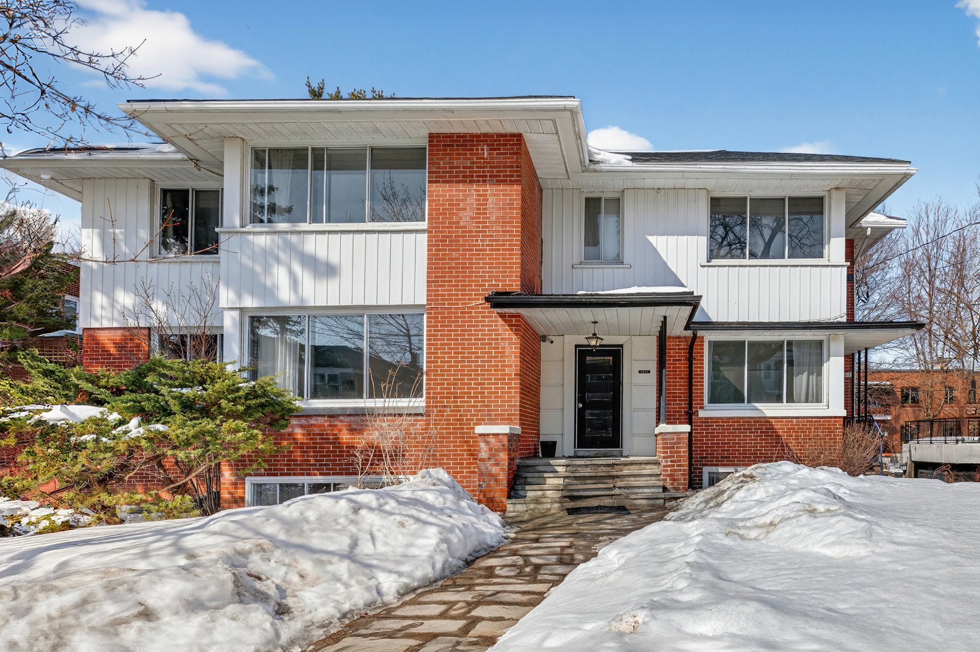 4847 Rue Jean-Brillant