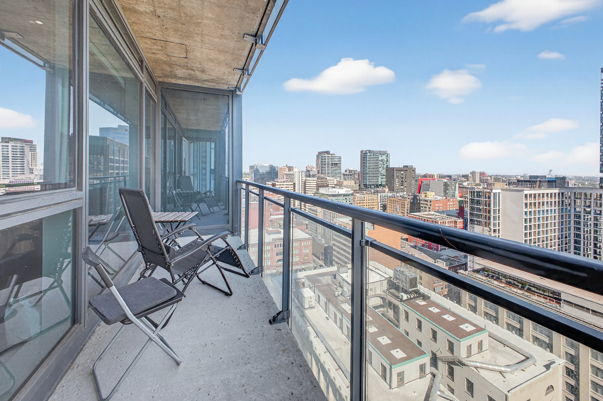 #2607 - 1188 Av. Union