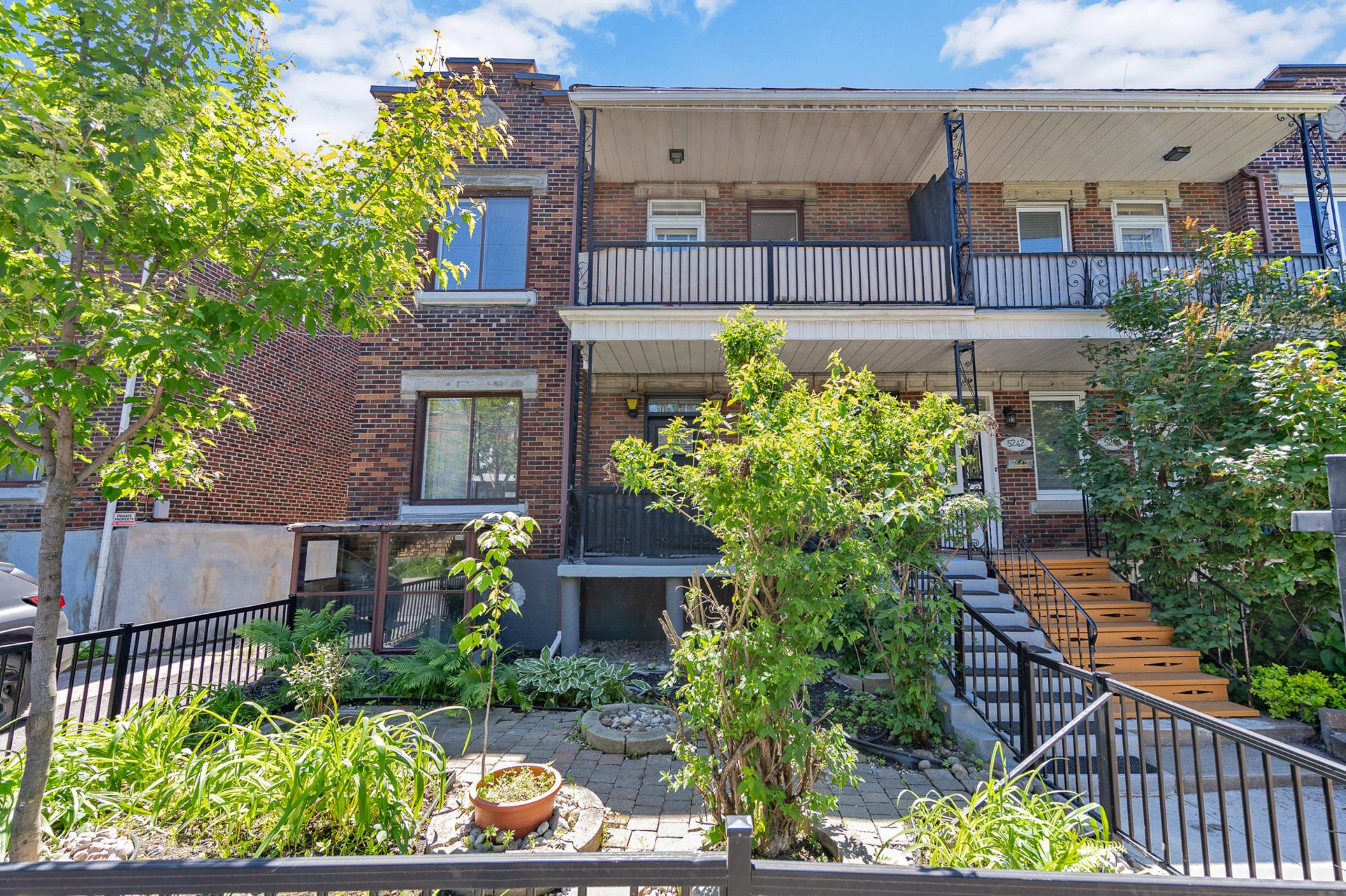 5238 Av. Trans Island
