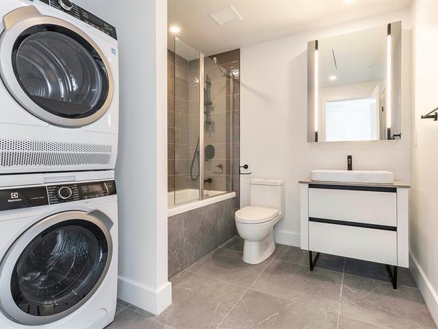#1806 - 720 Rue St-Jacques
