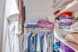 Walk-in closet