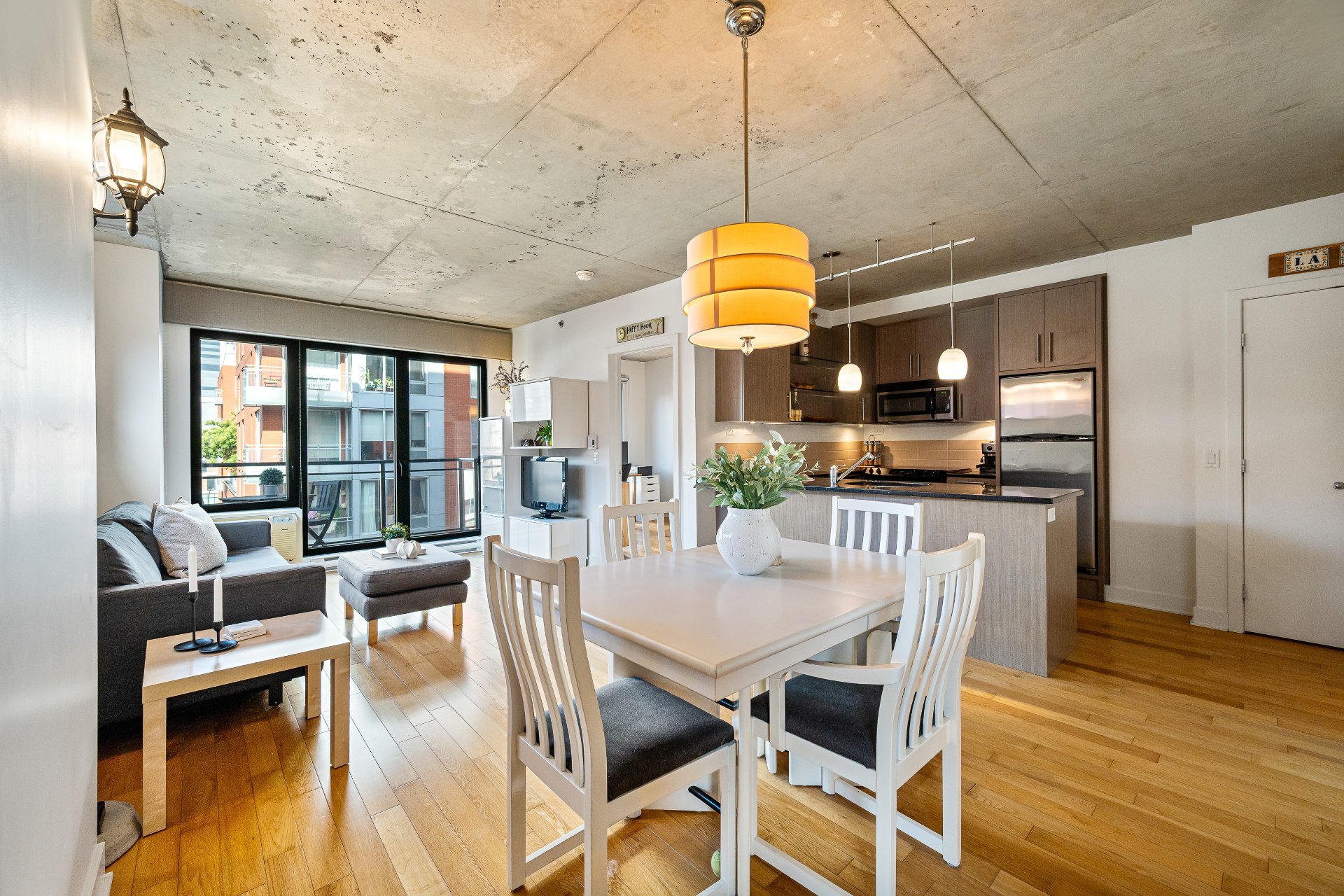 #627 - 400 Rue de l'Inspecteur