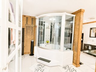 Salle de bains attenante à la CCP