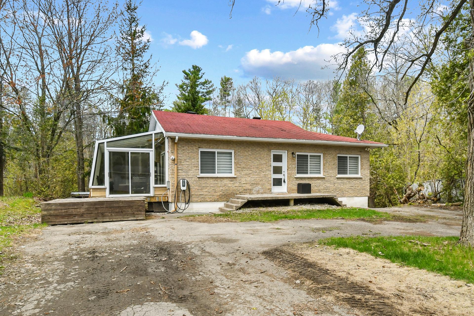 967 Rue du Bord-de-l'Eau