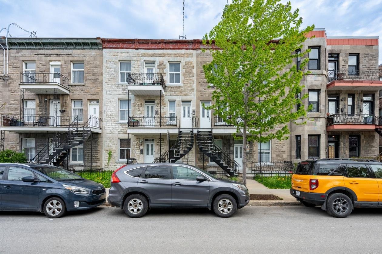  1433 Rue Sicard