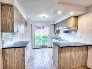 9064 Rue Boissonneault