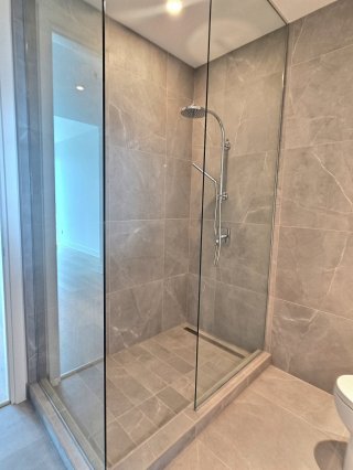Ensuite bathroom