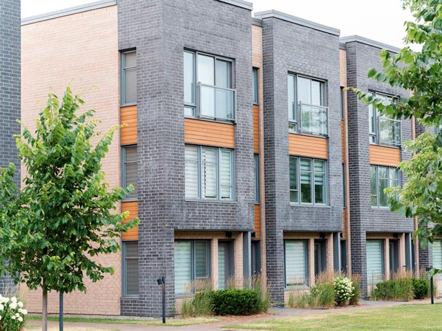 4870 Rue La Perrière