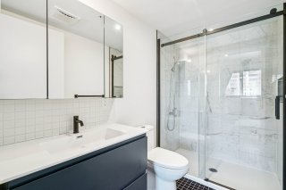Ensuite bathroom