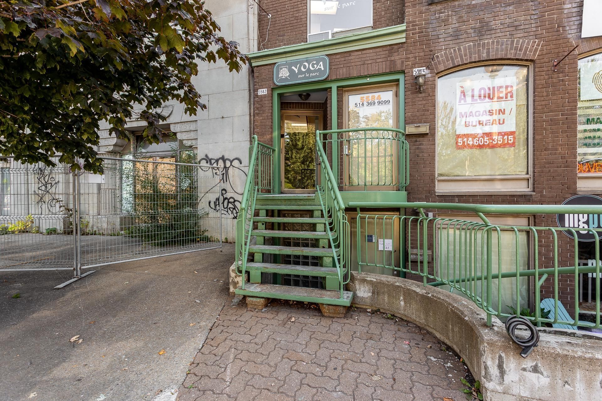 5582 Rue Sherbrooke O.