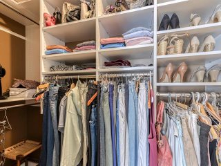 Walk-in closet