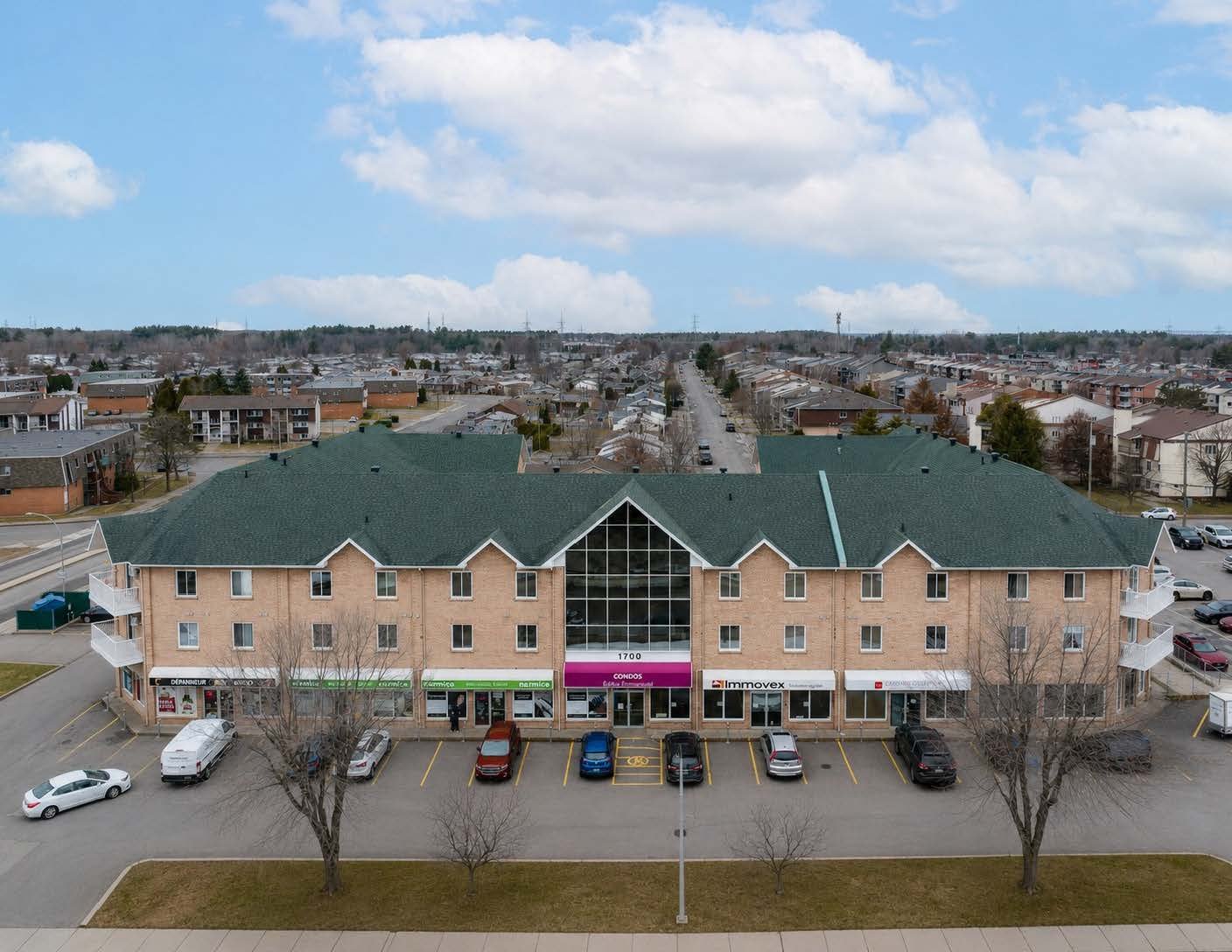 #204 - 1700 6e Rue