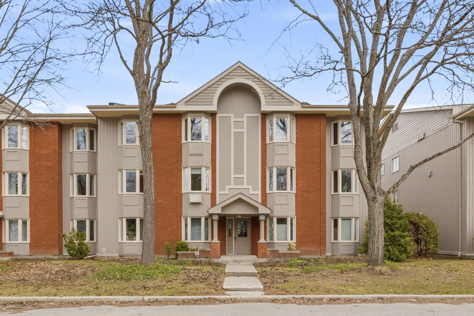 #4 - 21 Rue de l'Épervier