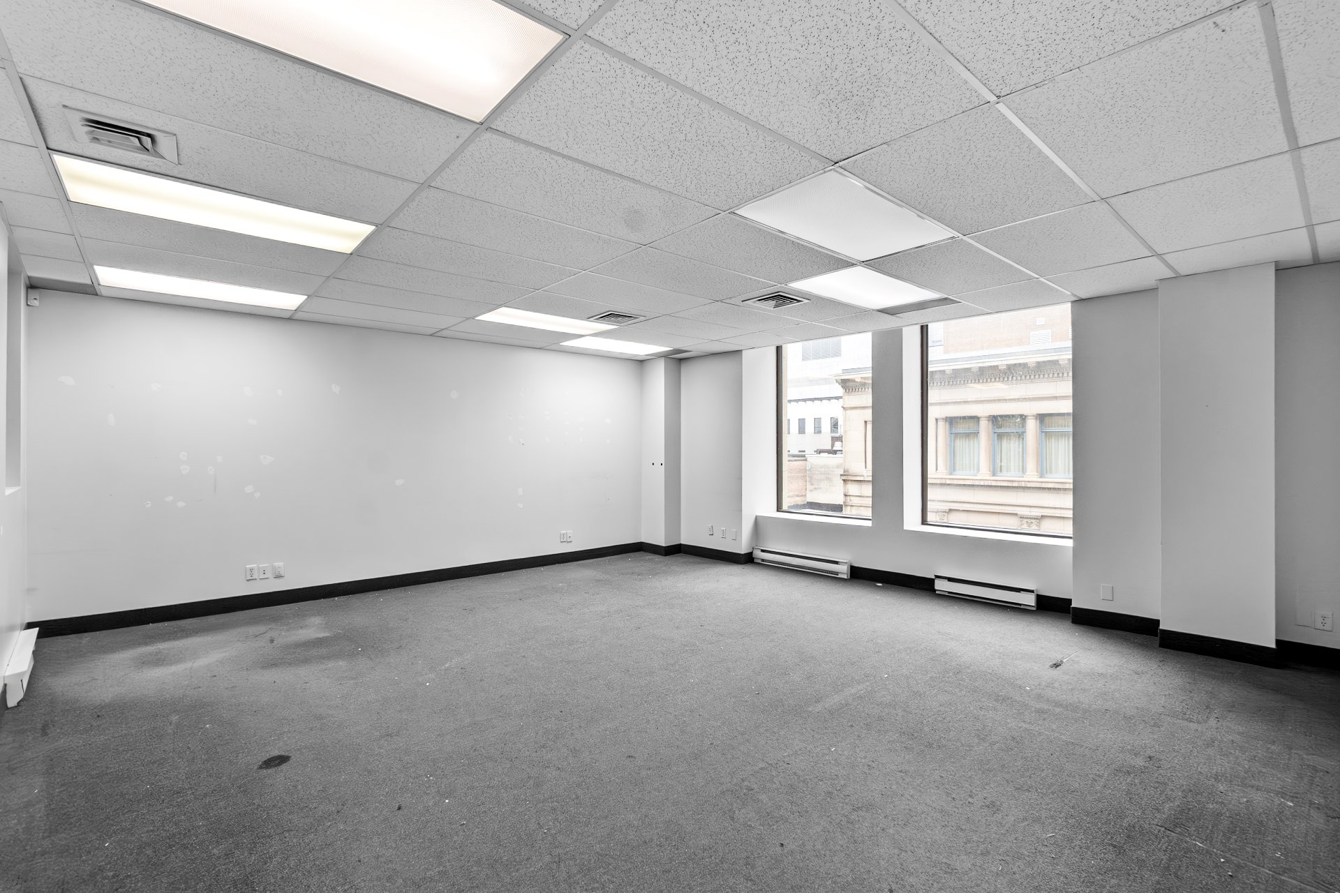 #610 - 240 Rue St-Jacques