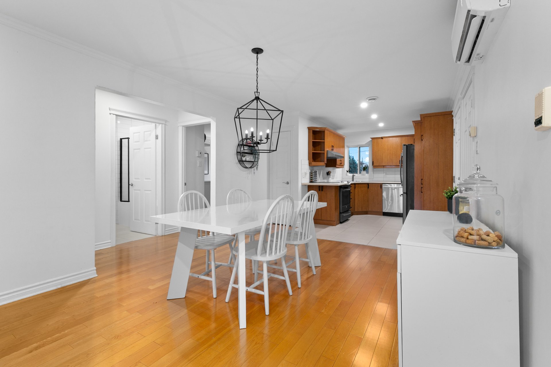 #3 - 715 Av. de l'Envolée