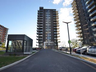 #1101 - 8320 Boul. St-Laurent — photo 1