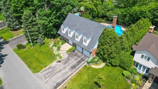 327 Westcroft Road