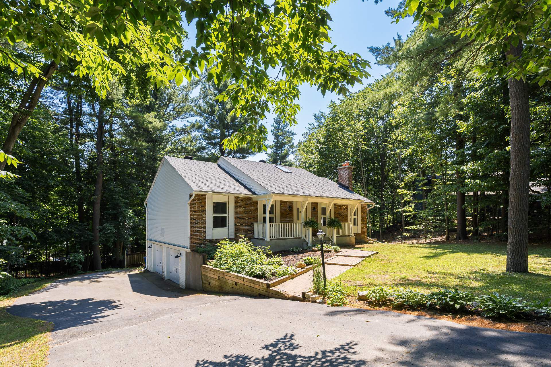 2539 Rue du Shetland