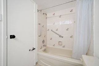 Ensuite bathroom