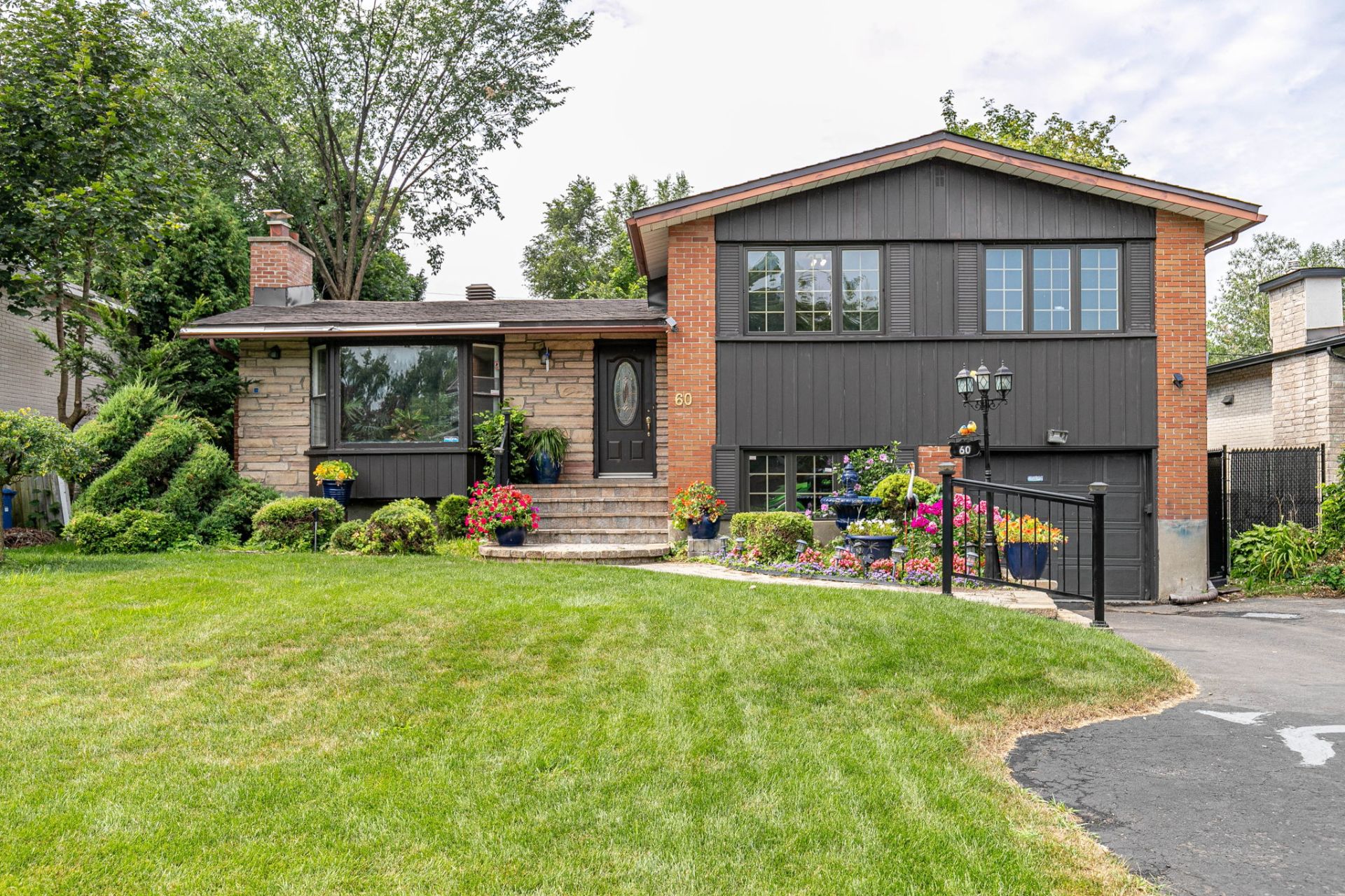 60 Rue Avondale