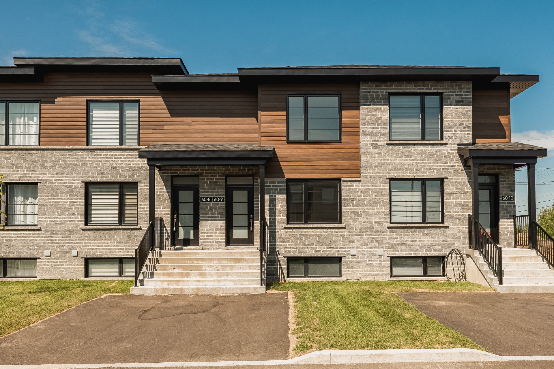 #9 - 60 Rue Morell