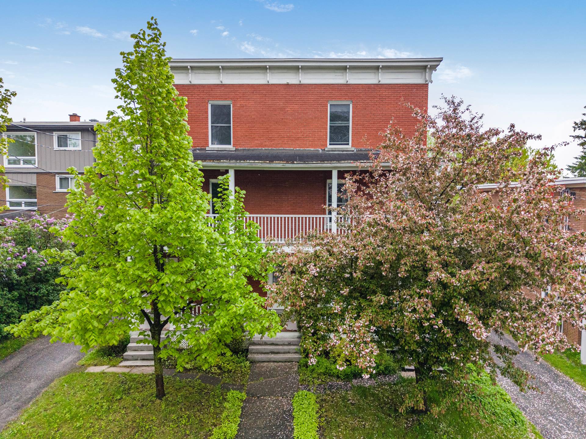 236 Rue Mont-Plaisant