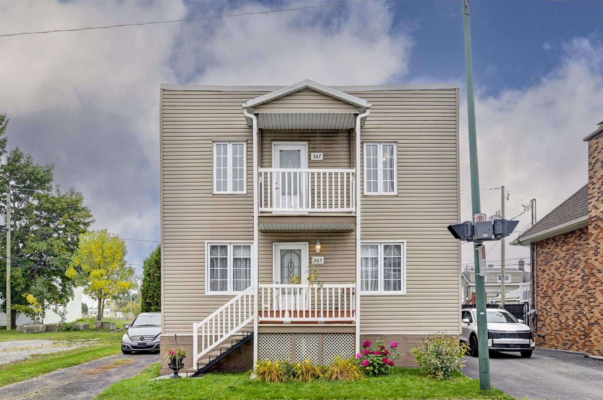 365 Av. Bernatchez — photo 1