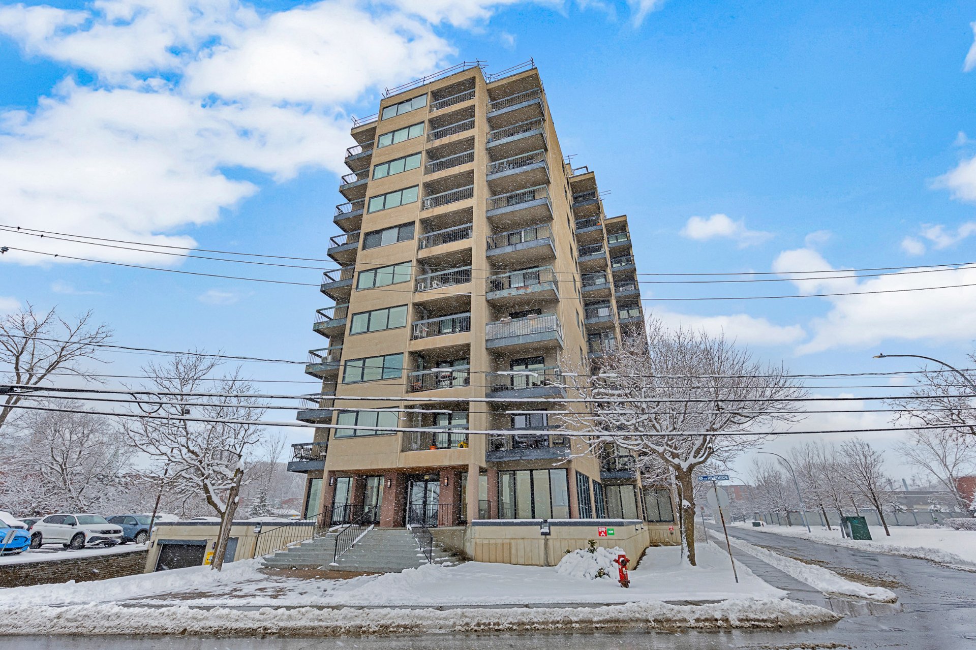 #801 - 231 Rue Riverside