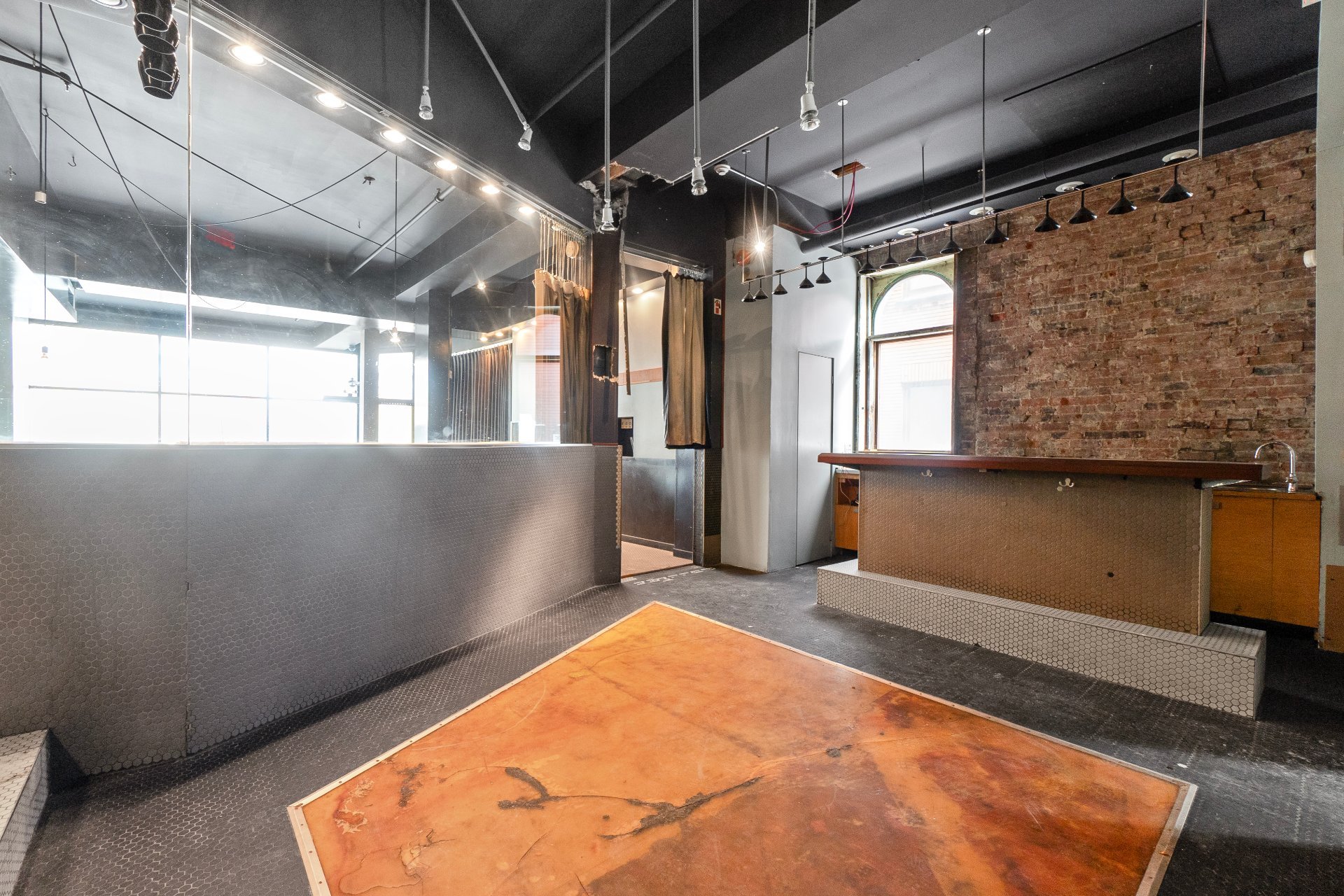 #2 - 3424 Av. du Parc