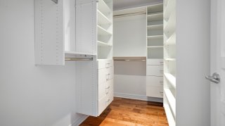 Walk-in closet