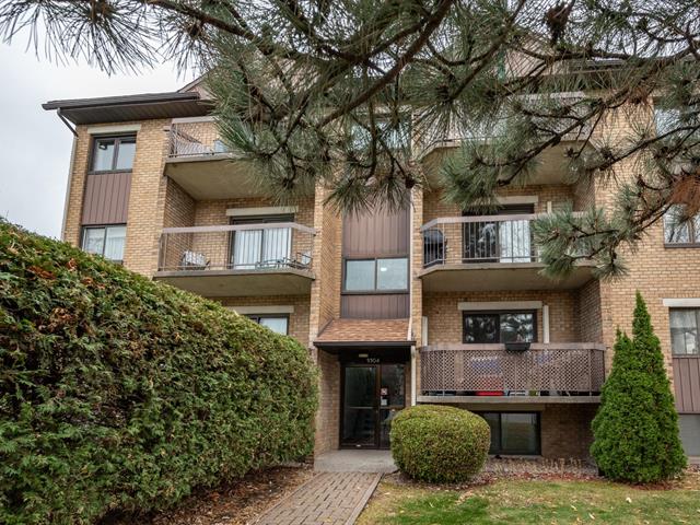 #6 - 3304 Rue Mistral