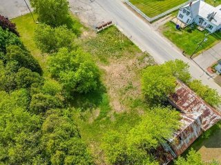 Land/Lot