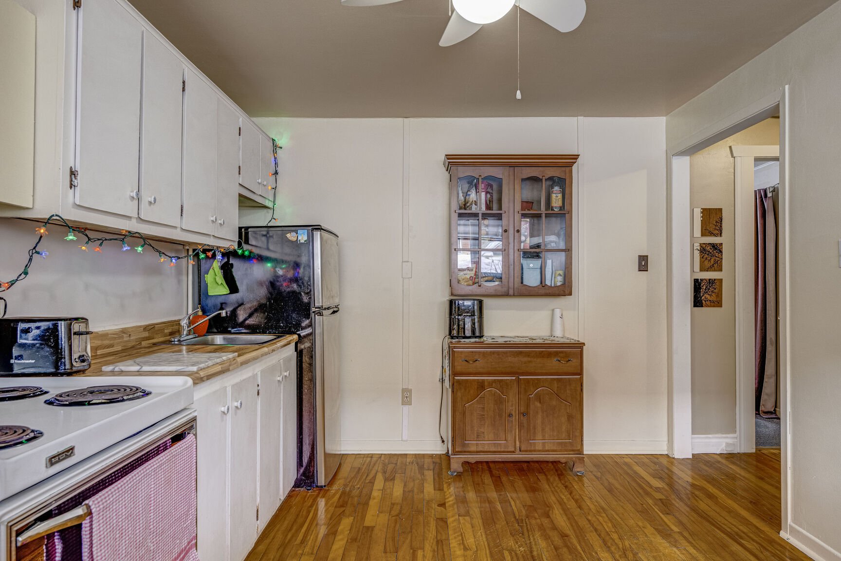 #540 - 540 Av. Fletcher