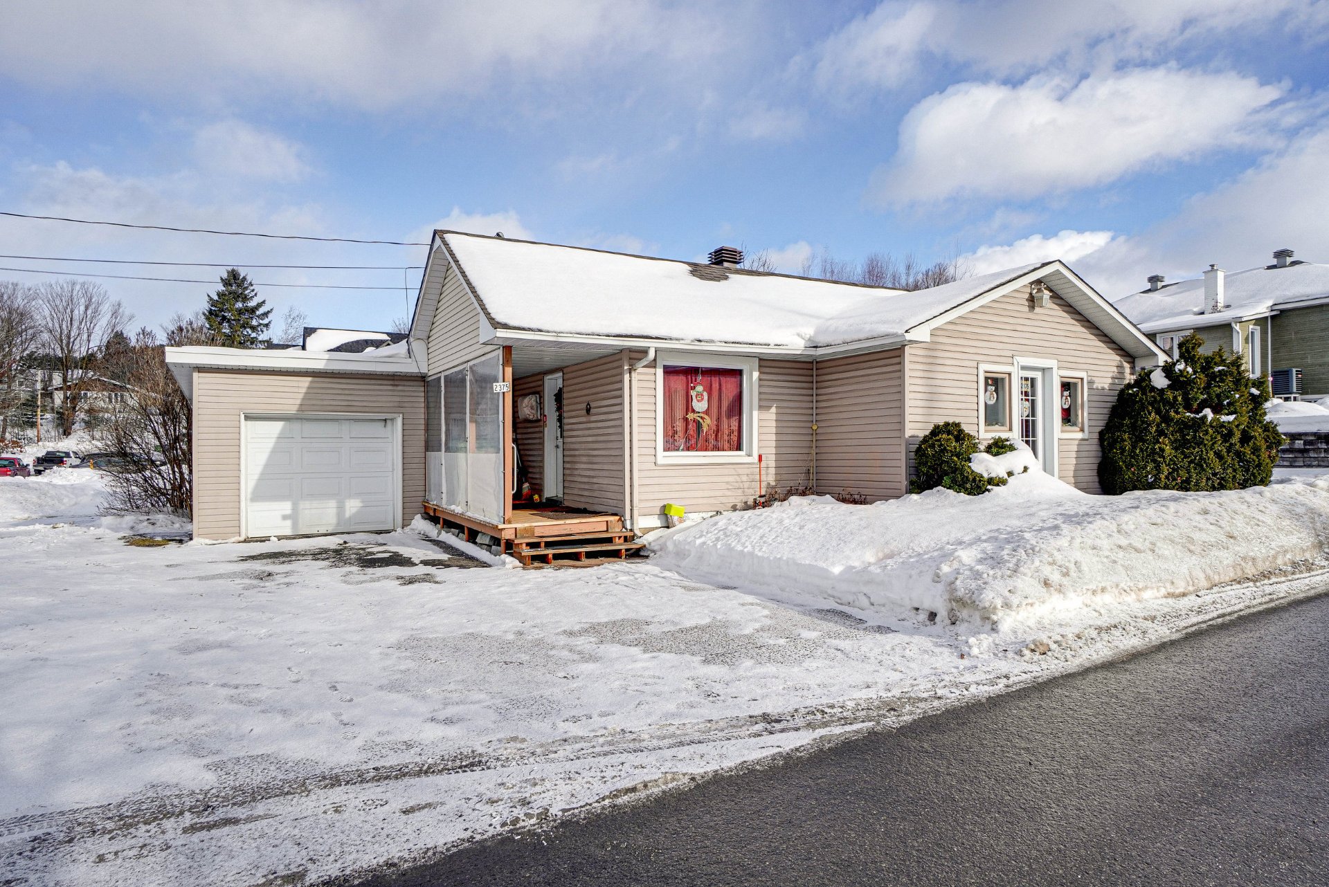 2375 Rue Gilles Venne, SainteJulienne, QC J0K